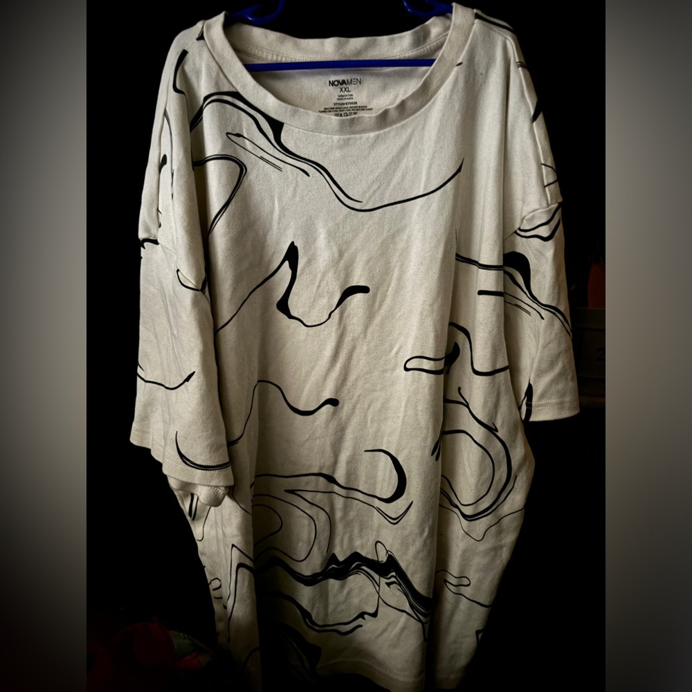 fashion nova men t shirt XXL